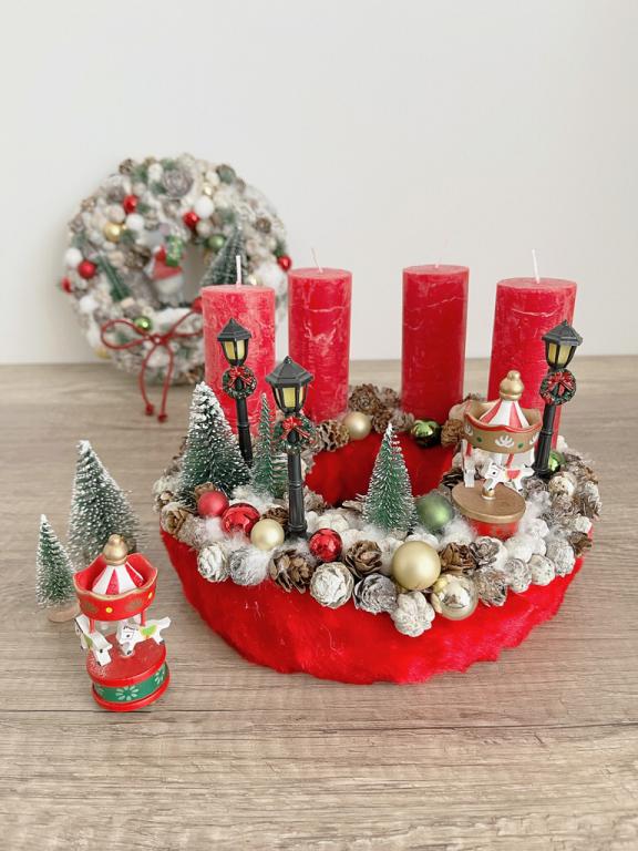 Körhintás adventi koszorú